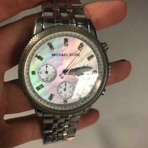 Michael Kors  watch with pearlescent face
